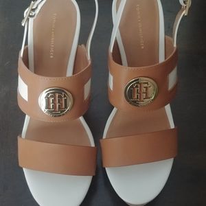 NEW 🌺 Tommy Hilfiger Espadrille Wedge Sandals